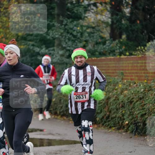 07.12.2025 - St. Pauli X-Mass-Run No. 15 Michael Burmester http://msf.ph/oto/9411867 07.12.2025 10:00:29 Laufen 15, 2631 meine-sportfotos.de