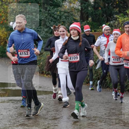 07.12.2025 - St. Pauli X-Mass-Run No. 15 Michael Burmester http://msf.ph/oto/9411881 07.12.2025 11:43:08 Laufen 1786, 31, 0008, 4152, 4109, 4107, 2463 meine-sportfotos.de
