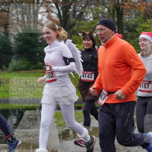 07.12.2025 - St. Pauli X-Mass-Run No. 15 Michael Burmester http://msf.ph/oto/9411913 07.12.2025 11:43:10 Laufen 4253, 102, 15, 4142, 63, 15, 4107 meine-sportfotos.de