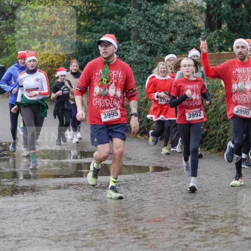 07.12.2025 - St. Pauli X-Mass-Run No. 15 Michael Burmester http://msf.ph/oto/9411982 07.12.2025 11:43:19 Laufen 3995, 4314, 3992, 3990 meine-sportfotos.de