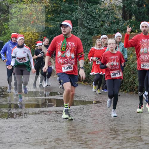 07.12.2025 - St. Pauli X-Mass-Run No. 15 Michael Burmester http://msf.ph/oto/9411985 07.12.2025 11:43:19 Laufen 2411, 3995, 431, 3992, 3990 meine-sportfotos.de