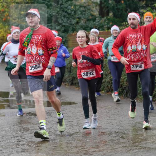 07.12.2025 - St. Pauli X-Mass-Run No. 15 Michael Burmester http://msf.ph/oto/9411991 07.12.2025 11:43:20 Laufen 436, 2, 15, 3995, 15, 3992, 308, 15, 3990, 3082 meine-sportfotos.de