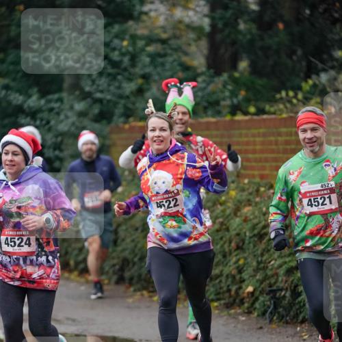 07.12.2025 - St. Pauli X-Mass-Run No. 15 Michael Burmester http://msf.ph/oto/9411992 07.12.2025 10:00:44 Laufen 15, 4524, 15, 0, 4522, 4521, 15, 4521 meine-sportfotos.de