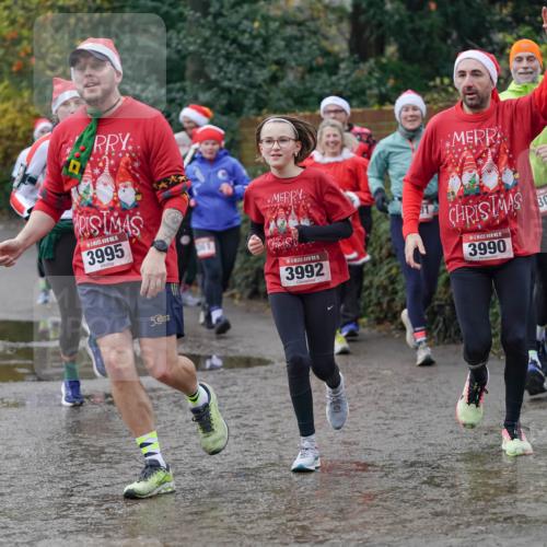 07.12.2025 - St. Pauli X-Mass-Run No. 15 Michael Burmester http://msf.ph/oto/9411994 07.12.2025 11:43:20 Laufen 436, 15, 3995, 15, 3992, 3990, 3082, 50 meine-sportfotos.de