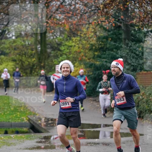 07.12.2025 - St. Pauli X-Mass-Run No. 15 Michael Burmester http://msf.ph/oto/9412026 07.12.2025 10:00:48 Laufen 2891, 2883 meine-sportfotos.de