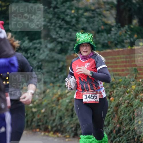 07.12.2025 - St. Pauli X-Mass-Run No. 15 Michael Burmester http://msf.ph/oto/9412148 07.12.2025 10:01:05 Laufen 15, 3455 meine-sportfotos.de
