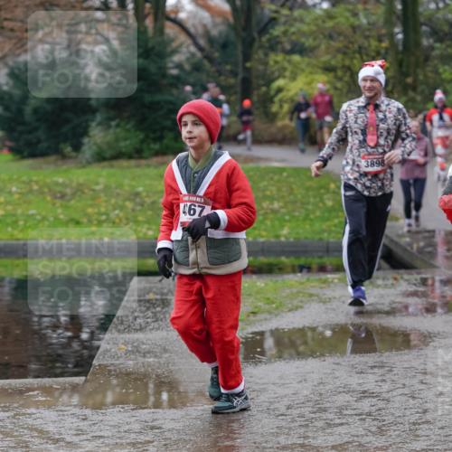 07.12.2025 - St. Pauli X-Mass-Run No. 15 Michael Burmester http://msf.ph/oto/9412155 07.12.2025 11:43:33 Laufen 15, 467, 3898, 15, 4365 meine-sportfotos.de