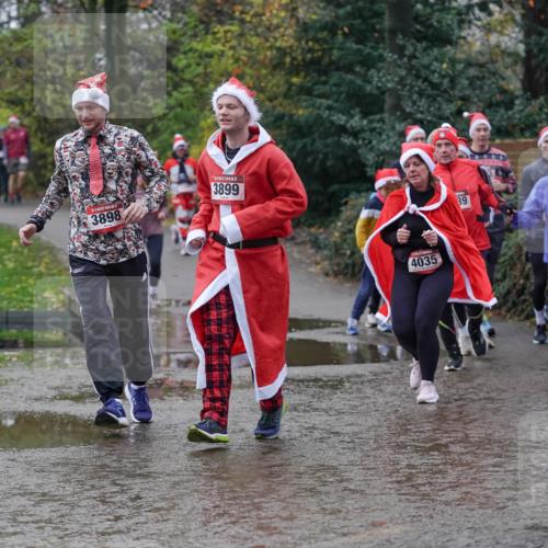 07.12.2025 - St. Pauli X-Mass-Run No. 15 Michael Burmester http://msf.ph/oto/9412161 07.12.2025 11:43:34 Laufen 3898, 314, 3899, 4035, 39, 3692, 2747 meine-sportfotos.de