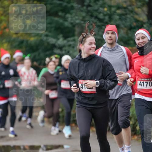 07.12.2025 - St. Pauli X-Mass-Run No. 15 Michael Burmester http://msf.ph/oto/9412198 07.12.2025 10:01:12 Laufen 416, 15, 4170 meine-sportfotos.de