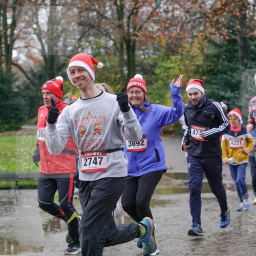 07.12.2025 - St. Pauli X-Mass-Run No. 15 Michael Burmester http://msf.ph/oto/9412209 07.12.2025 11:43:37 Laufen 36, 1221, 15, 2747, 3692, 474, 4221, 474, 4754 meine-sportfotos.de