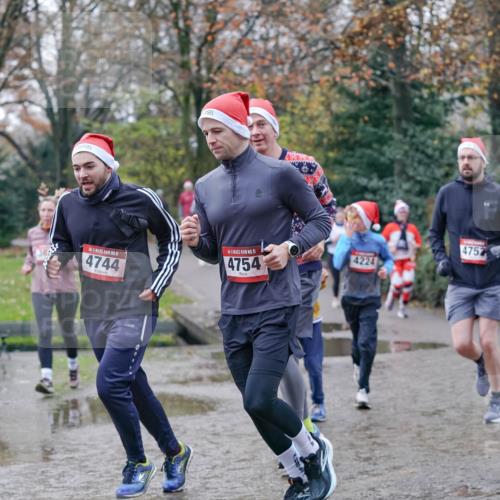 07.12.2025 - St. Pauli X-Mass-Run No. 15 Michael Burmester http://msf.ph/oto/9412218 07.12.2025 11:43:38 Laufen 15, 4744, 15, 4754, 4224, 4752 meine-sportfotos.de