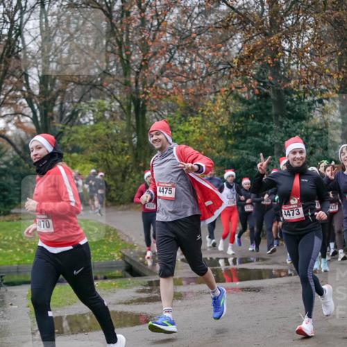 07.12.2025 - St. Pauli X-Mass-Run No. 15 Michael Burmester http://msf.ph/oto/9412225 07.12.2025 10:01:14 Laufen 170, 4475, 4473, 437 meine-sportfotos.de