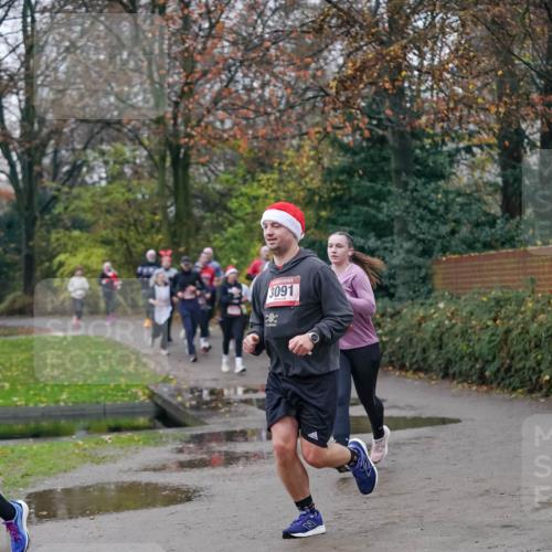 07.12.2025 - St. Pauli X-Mass-Run No. 15 Michael Burmester http://msf.ph/oto/9412273 07.12.2025 10:01:20 Laufen 3091 meine-sportfotos.de