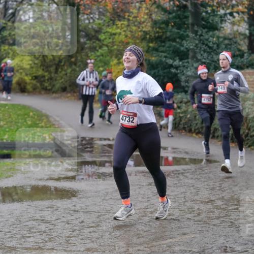 07.12.2025 - St. Pauli X-Mass-Run No. 15 Michael Burmester http://msf.ph/oto/9412274 07.12.2025 11:43:45 Laufen 440, 4732, 4749 meine-sportfotos.de