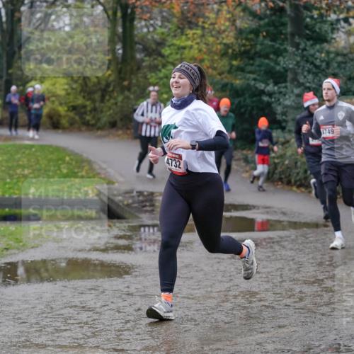 07.12.2025 - St. Pauli X-Mass-Run No. 15 Michael Burmester http://msf.ph/oto/9412277 07.12.2025 11:43:45 Laufen 4732, 1749 meine-sportfotos.de
