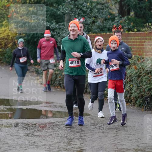 07.12.2025 - St. Pauli X-Mass-Run No. 15 Michael Burmester http://msf.ph/oto/9412329 07.12.2025 11:43:49 Laufen 835, 4019, 4020 meine-sportfotos.de