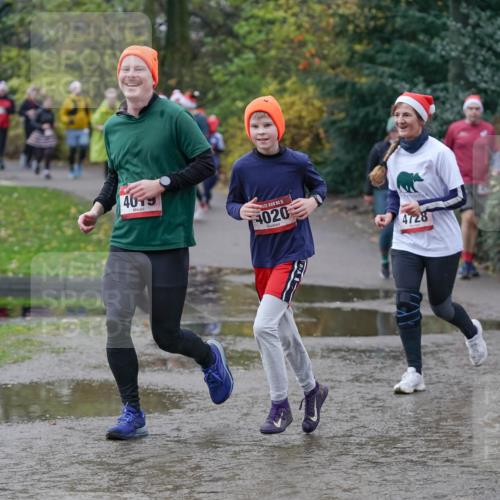 07.12.2025 - St. Pauli X-Mass-Run No. 15 Michael Burmester http://msf.ph/oto/9412338 07.12.2025 11:43:51 Laufen 4019, 15, 4020, 4728, 130, 4364 meine-sportfotos.de