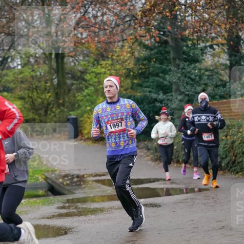 07.12.2025 - St. Pauli X-Mass-Run No. 15 Michael Burmester http://msf.ph/oto/9412340 07.12.2025 10:01:29 Laufen 1997, 149, 1407 meine-sportfotos.de