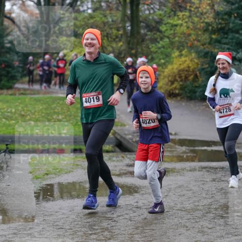07.12.2025 - St. Pauli X-Mass-Run No. 15 Michael Burmester http://msf.ph/oto/9412344 07.12.2025 11:43:51 Laufen 15, 4019, 4020, 4728 meine-sportfotos.de