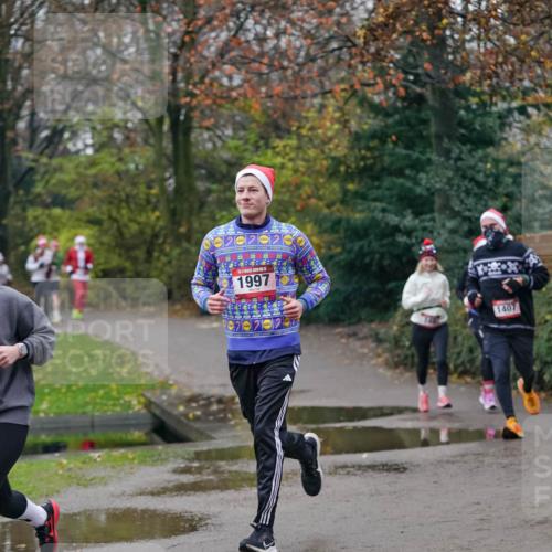 07.12.2025 - St. Pauli X-Mass-Run No. 15 Michael Burmester http://msf.ph/oto/9412346 07.12.2025 10:01:29 Laufen 1997, 1407 meine-sportfotos.de