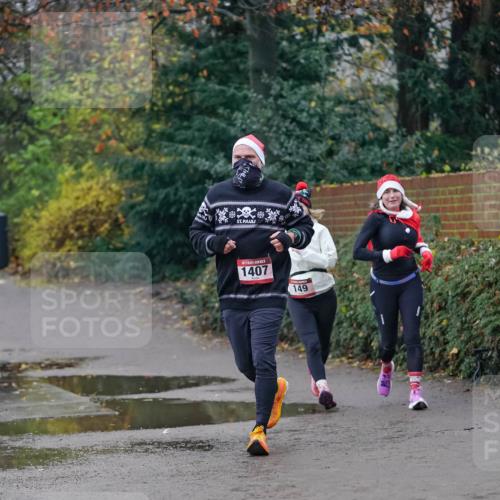 07.12.2025 - St. Pauli X-Mass-Run No. 15 Michael Burmester http://msf.ph/oto/9412354 07.12.2025 10:01:30 Laufen 1407, 149 meine-sportfotos.de