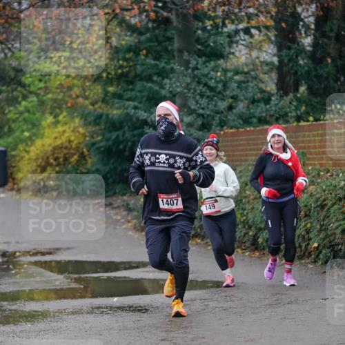 07.12.2025 - St. Pauli X-Mass-Run No. 15 Michael Burmester http://msf.ph/oto/9412357 07.12.2025 10:01:30 Laufen 1407, 149 meine-sportfotos.de