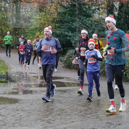 07.12.2025 - St. Pauli X-Mass-Run No. 15 Michael Burmester http://msf.ph/oto/9412424 07.12.2025 11:44:01 Laufen 830, 022, 432, 4024 meine-sportfotos.de