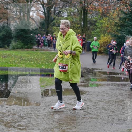 07.12.2025 - St. Pauli X-Mass-Run No. 15 Michael Burmester http://msf.ph/oto/9412454 07.12.2025 11:44:04 Laufen 328, 1303, 173, 189 meine-sportfotos.de