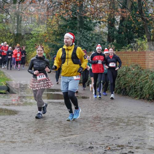 07.12.2025 - St. Pauli X-Mass-Run No. 15 Michael Burmester http://msf.ph/oto/9412460 07.12.2025 11:44:05 Laufen 173, 189, 760, 768 meine-sportfotos.de
