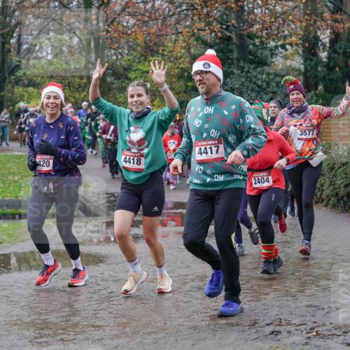 07.12.2025 - St. Pauli X-Mass-Run No. 15 Michael Burmester http://msf.ph/oto/9412496 07.12.2025 11:44:09 Laufen 4418, 420, 4417, 2404, 3577 meine-sportfotos.de