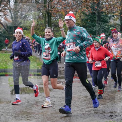 07.12.2025 - St. Pauli X-Mass-Run No. 15 Michael Burmester http://msf.ph/oto/9412502 07.12.2025 11:44:09 Laufen 4418, 420, 4417, 30, 2404, 3577 meine-sportfotos.de