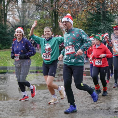 07.12.2025 - St. Pauli X-Mass-Run No. 15 Michael Burmester http://msf.ph/oto/9412505 07.12.2025 11:44:09 Laufen 420, 15, 4418, 4417, 2404, 3577 meine-sportfotos.de