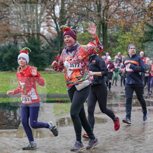 07.12.2025 - St. Pauli X-Mass-Run No. 15 Michael Burmester http://msf.ph/oto/9412520 07.12.2025 11:44:11 Laufen 404, 3581, 15, 3577, 170, 3487 meine-sportfotos.de