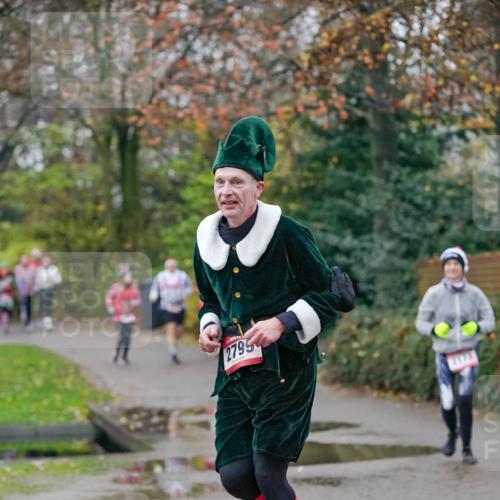 07.12.2025 - St. Pauli X-Mass-Run No. 15 Michael Burmester http://msf.ph/oto/9412536 07.12.2025 10:01:52 Laufen 2795, 2173 meine-sportfotos.de