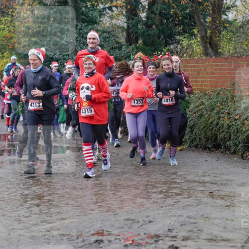 07.12.2025 - St. Pauli X-Mass-Run No. 15 Michael Burmester http://msf.ph/oto/9412562 07.12.2025 11:44:16 Laufen 666, 4313, 4315, 43, 94, 1353, 2018 meine-sportfotos.de