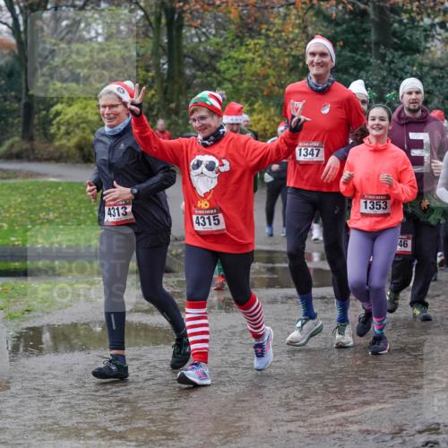 07.12.2025 - St. Pauli X-Mass-Run No. 15 Michael Burmester http://msf.ph/oto/9412568 07.12.2025 11:44:17 Laufen 4313, 4315, 1347, 1353, 2018, 46 meine-sportfotos.de