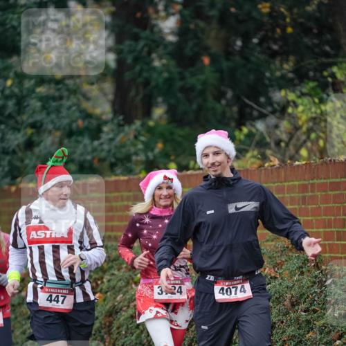 07.12.2025 - St. Pauli X-Mass-Run No. 15 Michael Burmester http://msf.ph/oto/9412588 07.12.2025 10:01:57 Laufen 25, 5, 447, 3, 24, 231, 0, 4074 meine-sportfotos.de