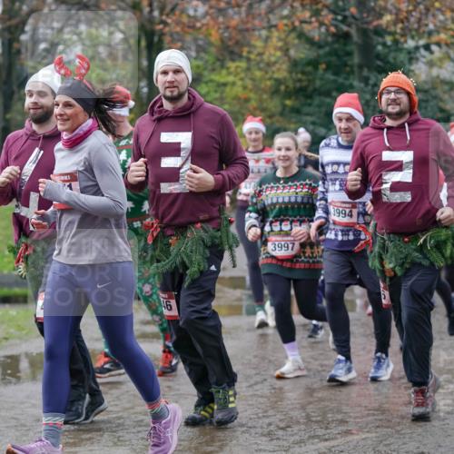07.12.2025 - St. Pauli X-Mass-Run No. 15 Michael Burmester http://msf.ph/oto/9412595 07.12.2025 11:44:19 Laufen 15, 18, 46, 3997, 3994, 432, 399 meine-sportfotos.de