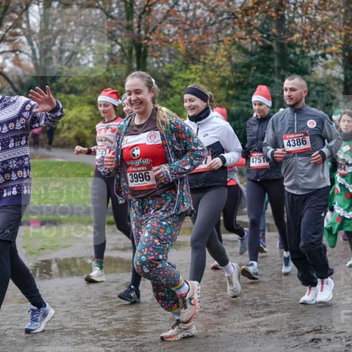 07.12.2025 - St. Pauli X-Mass-Run No. 15 Michael Burmester http://msf.ph/oto/9412613 07.12.2025 11:44:21 Laufen 15, 3994, 747, 4751, 3996, 5, 4386, 684, 4682 meine-sportfotos.de
