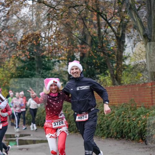 07.12.2025 - St. Pauli X-Mass-Run No. 15 Michael Burmester http://msf.ph/oto/9412627 07.12.2025 10:02:00 Laufen 3724, 23, 4074, 36 meine-sportfotos.de