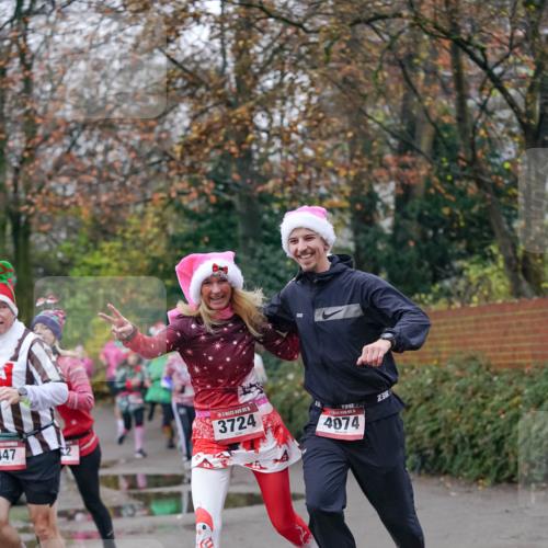 07.12.2025 - St. Pauli X-Mass-Run No. 15 Michael Burmester http://msf.ph/oto/9412633 07.12.2025 10:02:01 Laufen 447, 2, 5, 3724, 4074, 3 meine-sportfotos.de