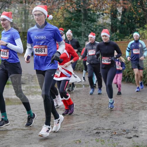 07.12.2025 - St. Pauli X-Mass-Run No. 15 Michael Burmester http://msf.ph/oto/9412650 07.12.2025 11:44:24 Laufen 4682, 4683, 15, 4681, 860, 4281, 4746, 80, 5007 meine-sportfotos.de