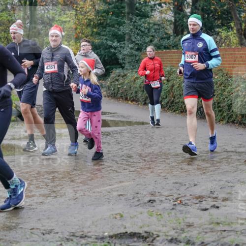 07.12.2025 - St. Pauli X-Mass-Run No. 15 Michael Burmester http://msf.ph/oto/9412668 07.12.2025 11:44:25 Laufen 4746, 4281, 280, 1038, 5007 meine-sportfotos.de