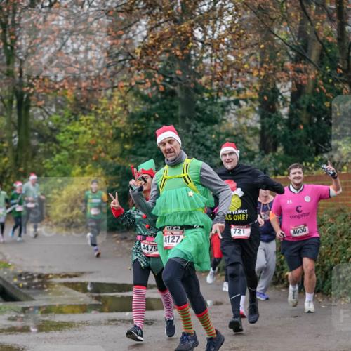 07.12.2025 - St. Pauli X-Mass-Run No. 15 Michael Burmester http://msf.ph/oto/9412690 07.12.2025 10:02:07 Laufen 3, 4479, 4127, 721, 4000 meine-sportfotos.de