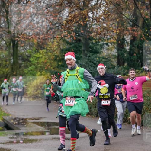 07.12.2025 - St. Pauli X-Mass-Run No. 15 Michael Burmester http://msf.ph/oto/9412693 07.12.2025 10:02:07 Laufen 3, 4127, 721, 4000 meine-sportfotos.de