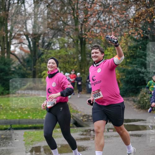 07.12.2025 - St. Pauli X-Mass-Run No. 15 Michael Burmester http://msf.ph/oto/9412720 07.12.2025 10:02:09 Laufen 3999, 4000 meine-sportfotos.de
