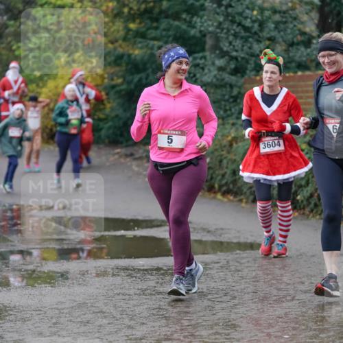 07.12.2025 - St. Pauli X-Mass-Run No. 15 Michael Burmester http://msf.ph/oto/9412731 07.12.2025 11:44:38 Laufen 3604, 6 meine-sportfotos.de