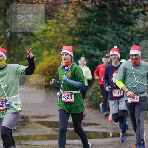 07.12.2025 - St. Pauli X-Mass-Run No. 15 Michael Burmester http://msf.ph/oto/9412771 07.12.2025 10:02:16 Laufen 15, 321, 15, 4323, 4517, 4022 meine-sportfotos.de