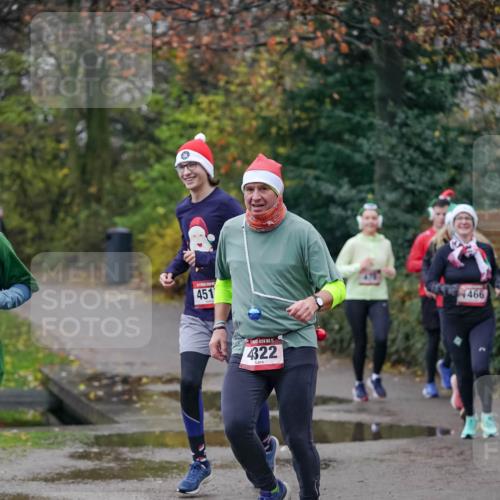 07.12.2025 - St. Pauli X-Mass-Run No. 15 Michael Burmester http://msf.ph/oto/9412780 07.12.2025 10:02:17 Laufen 451, 15, 4322, 466 meine-sportfotos.de