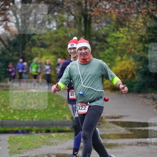 07.12.2025 - St. Pauli X-Mass-Run No. 15 Michael Burmester http://msf.ph/oto/9412795 07.12.2025 10:02:17 Laufen 45, 15, 322 meine-sportfotos.de
